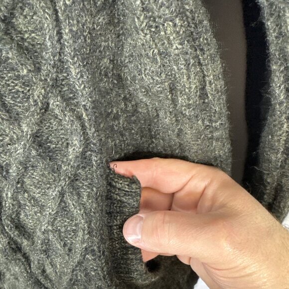 Rodd & Gunn 100% Wool Shawl Collar Cable Knit Cardigan Men’s M Gray Green - Picture 3 of 8
